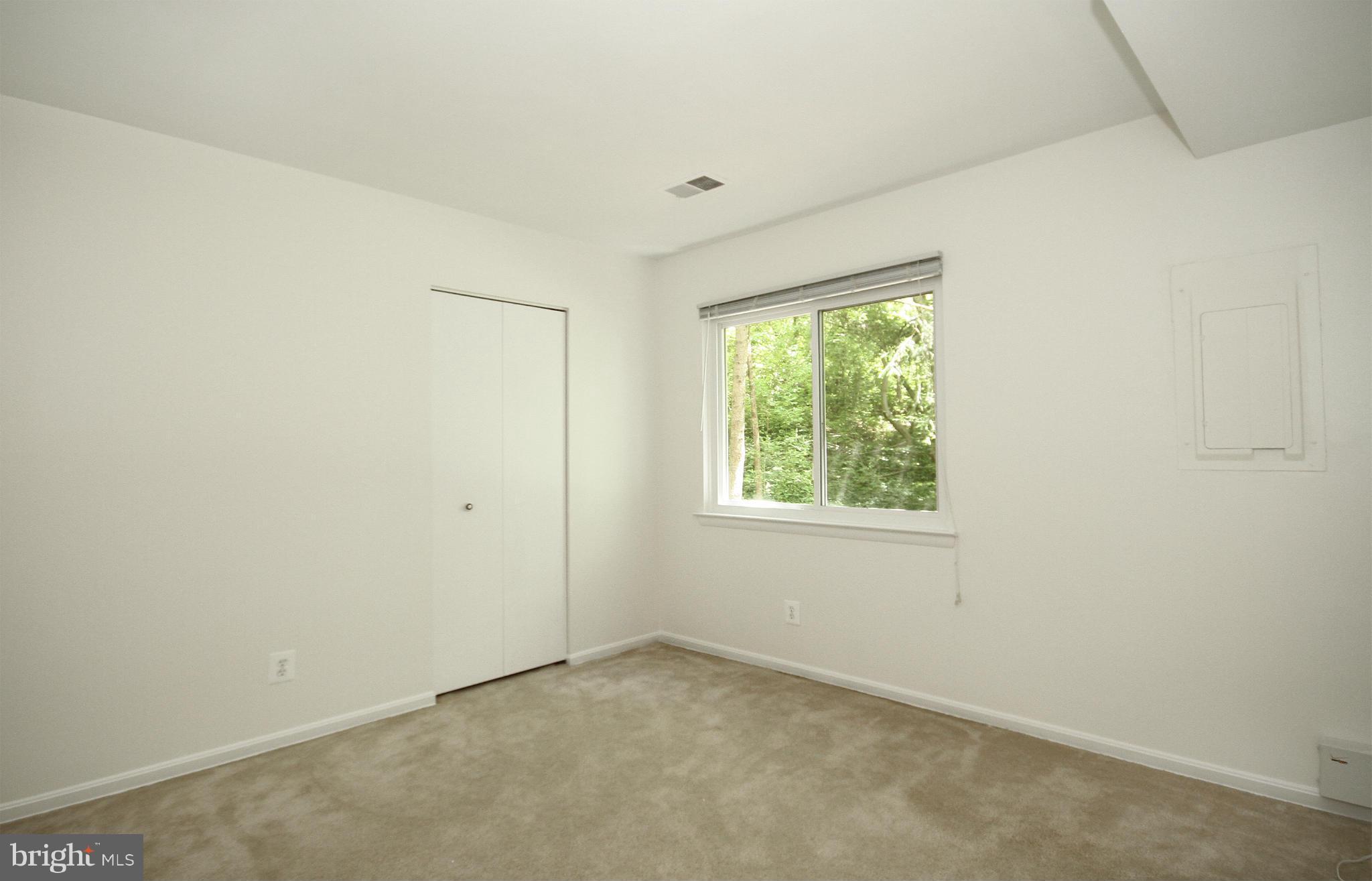 11402 Turnmill Lane Reston, VA 20191 - Photo 12 of 30 Bedroom 3
