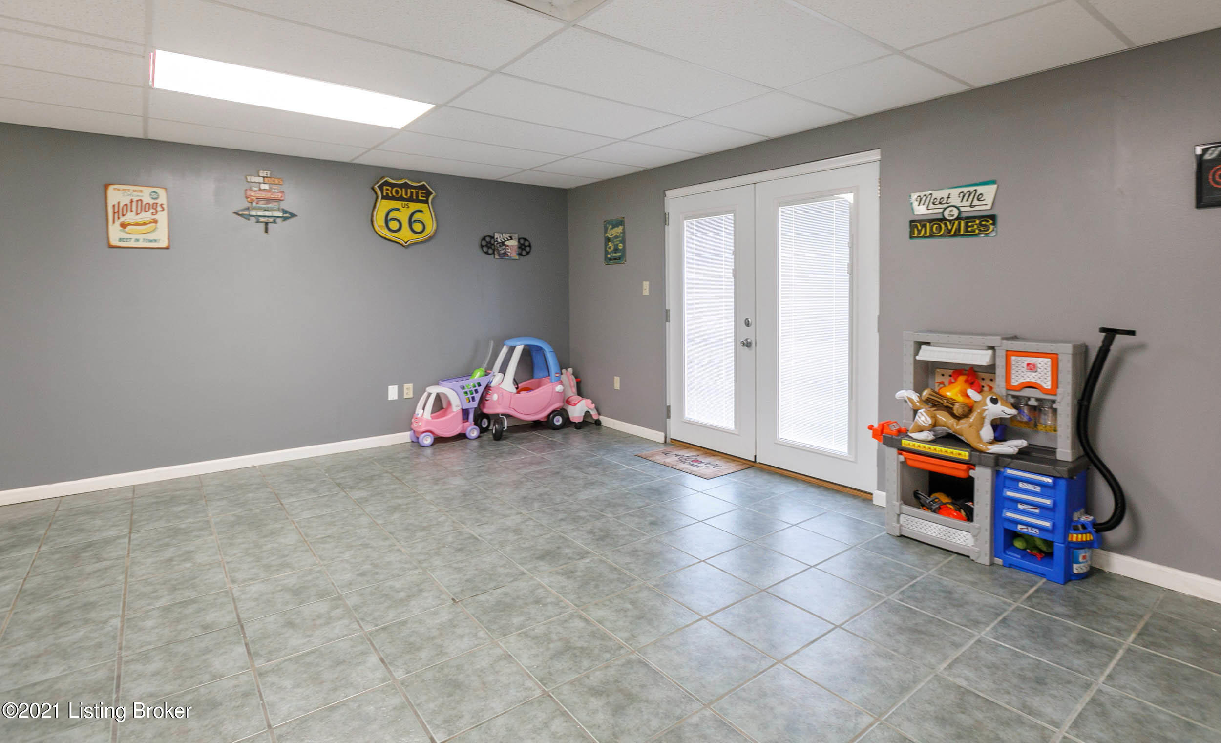 904 Osborne Road Ekron, KY 40117 - Photo 31 of 47 0038