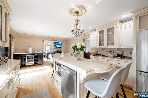 $1,359,995 | 4 Michele Court, Wayne, NJ 07470