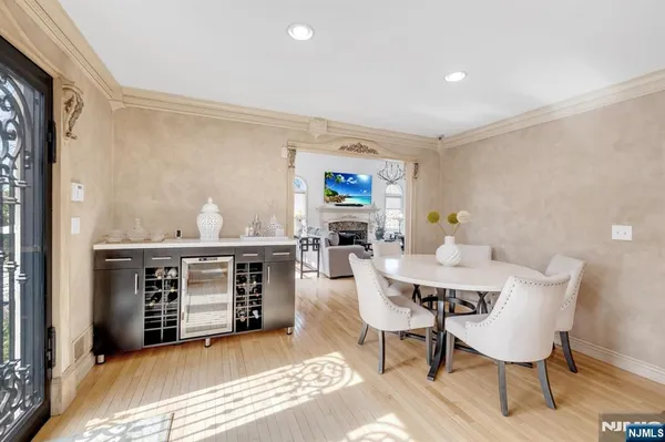 $1,359,995 | 4 Michele Court, Wayne, NJ 07470