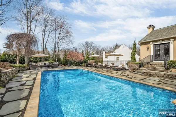 $1,359,995 | 4 Michele Court, Wayne, NJ 07470