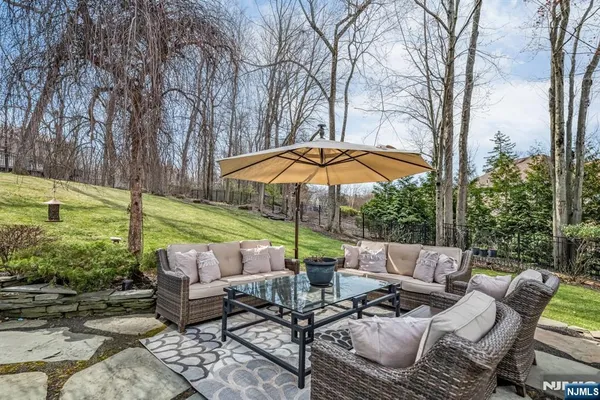 $1,359,995 | 4 Michele Court, Wayne, NJ 07470