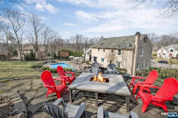 $1,359,995 | 4 Michele Court, Wayne, NJ 07470