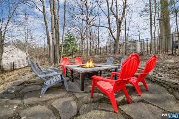 $1,359,995 | 4 Michele Court, Wayne, NJ 07470