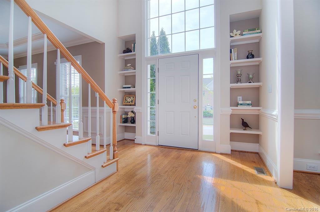 183 Melbourne Drive Fort Mill, SC 29708 - Photo 2 of 24