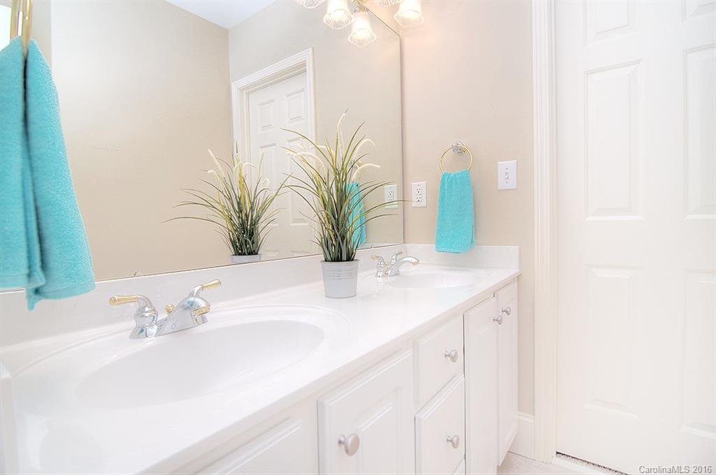 183 Melbourne Drive Fort Mill, SC 29708 - Photo 19 of 24