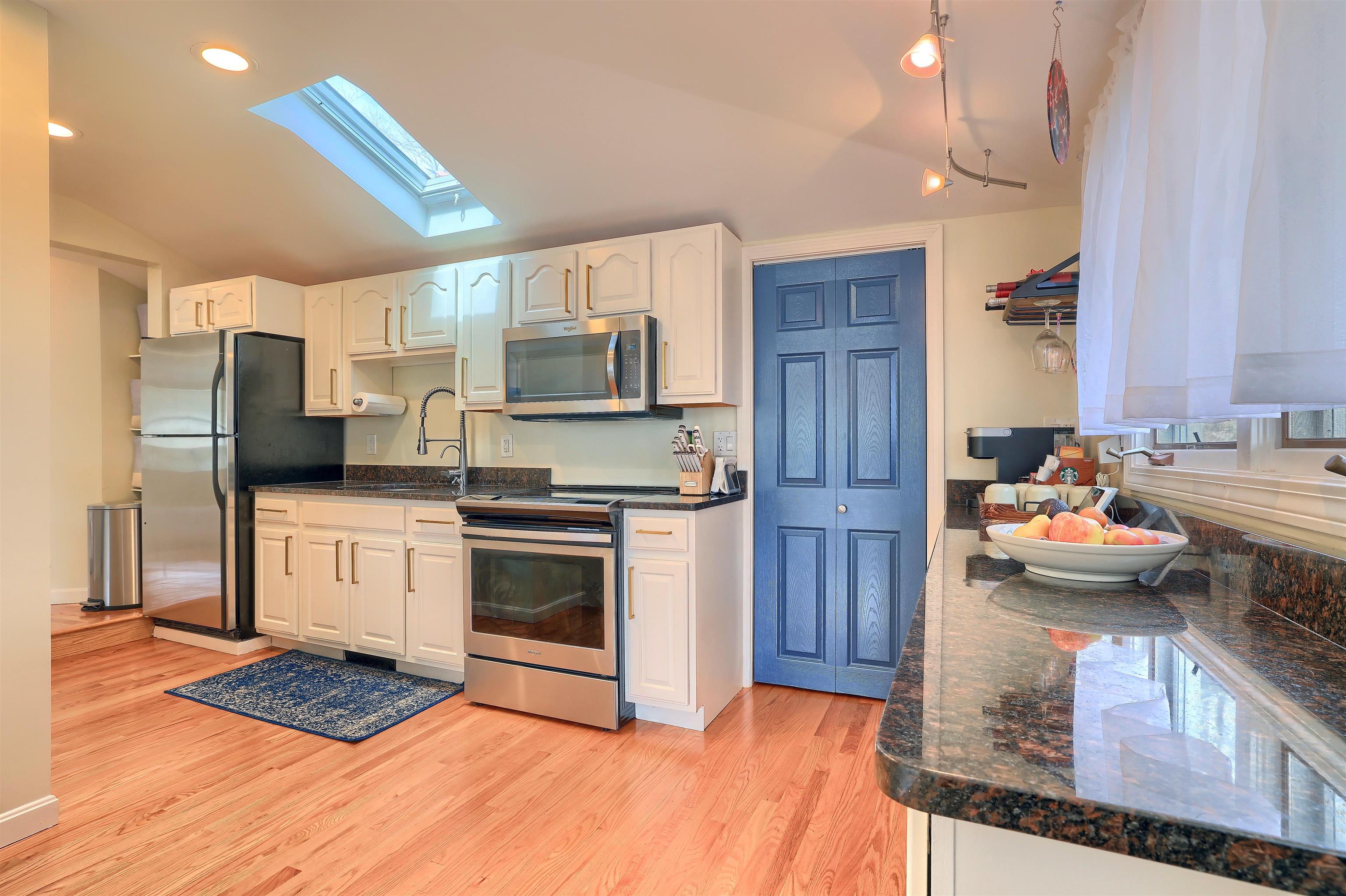 29 1st Street Windham, NH 03087 - Photo 13 of 40