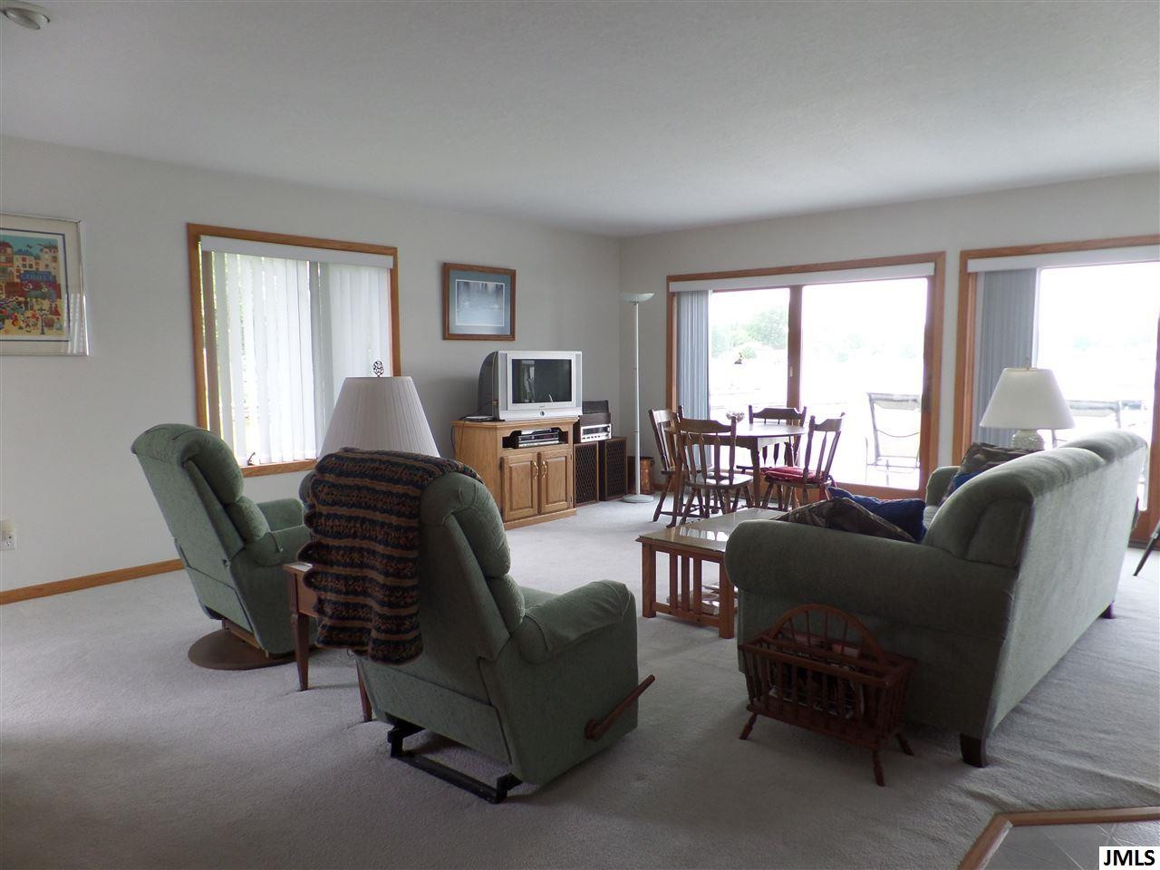 7088 Walnut Hill Road Manitou Beach, MI 49253 - Photo 5 of 24 Photo 5