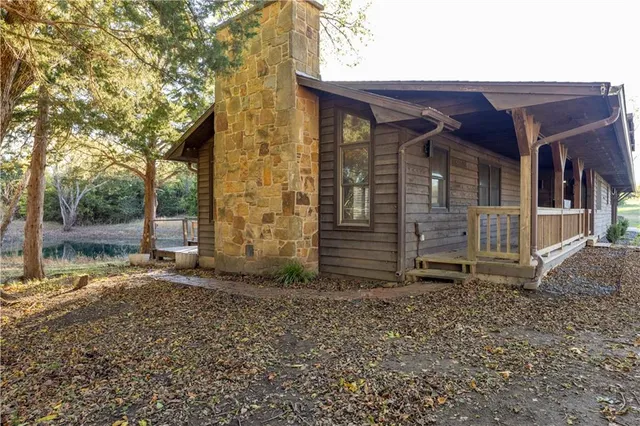 $360,000 | 5220 1200 Road, Fredonia, KS 66736