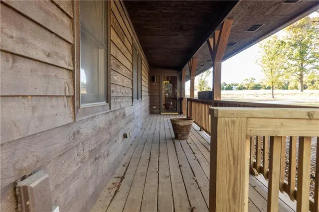 $360,000 | 5220 1200 Road, Fredonia, KS 66736