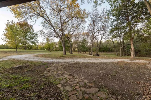 $360,000 | 5220 1200 Road, Fredonia, KS 66736