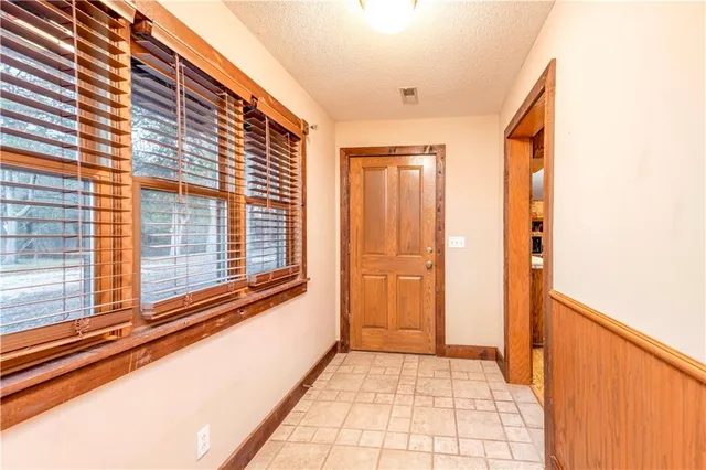 $360,000 | 5220 1200 Road, Fredonia, KS 66736