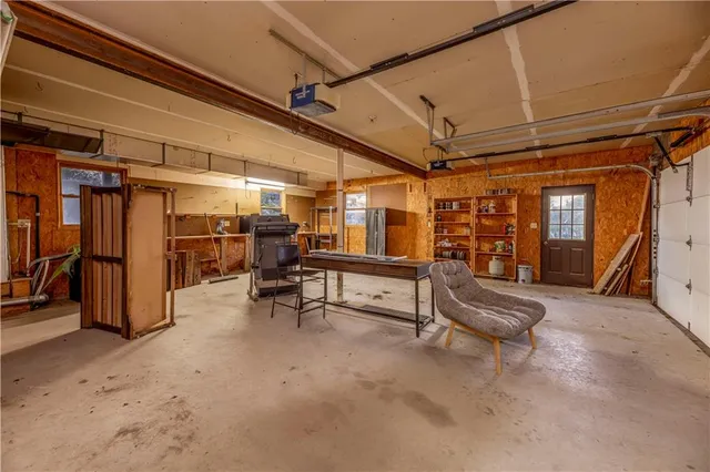 $360,000 | 5220 1200 Road, Fredonia, KS 66736