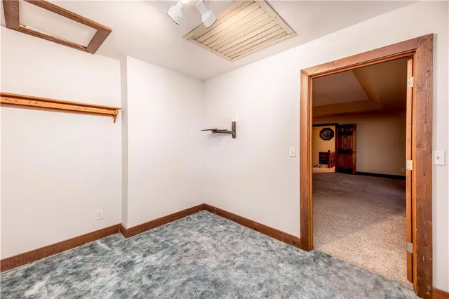 $360,000 | 5220 1200 Road, Fredonia, KS 66736