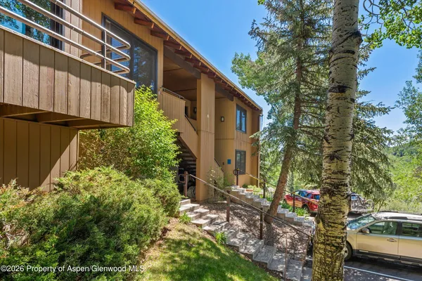$830,000 | 35 Lower Woodbridge Road, Unit O155, Snowmass Village, CO 81615