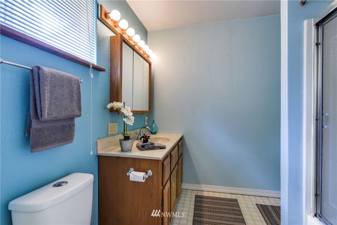 125 Poppy Road Bothell, WA 98012 - Photo 11 of 24