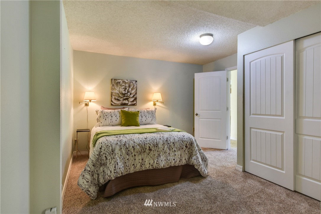 125 Poppy Road Bothell, WA 98012 - Photo 12 of 24
