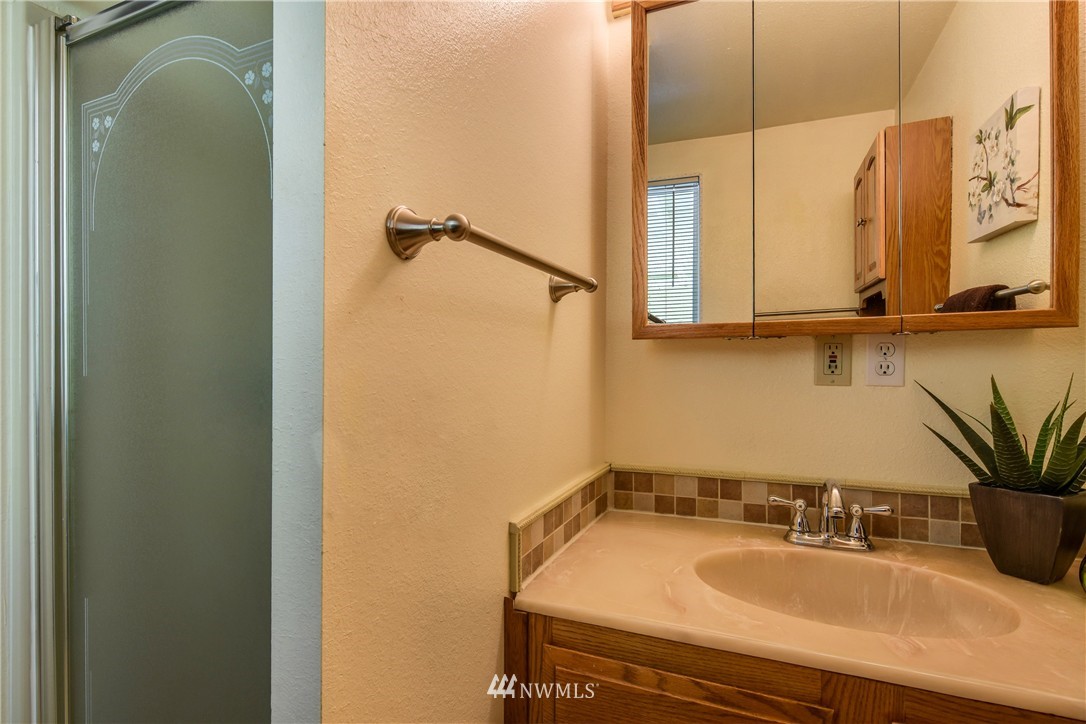 125 Poppy Road Bothell, WA 98012 - Photo 16 of 24