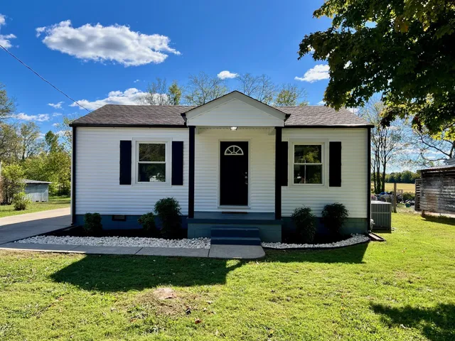 $2,000 | 806 Meadowlane Drive, Lebanon, TN 37087