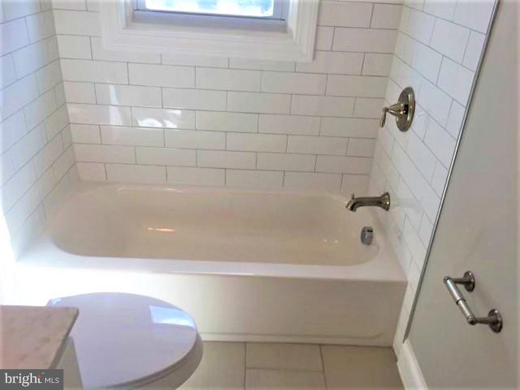 7 Clementon Road Berlin, NJ 08009 - Photo 23 of 32