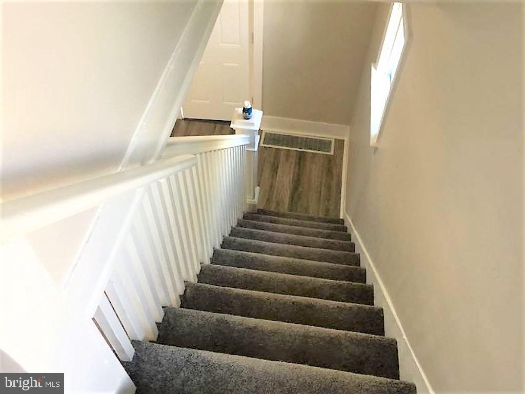 7 Clementon Road Berlin, NJ 08009 - Photo 29 of 32