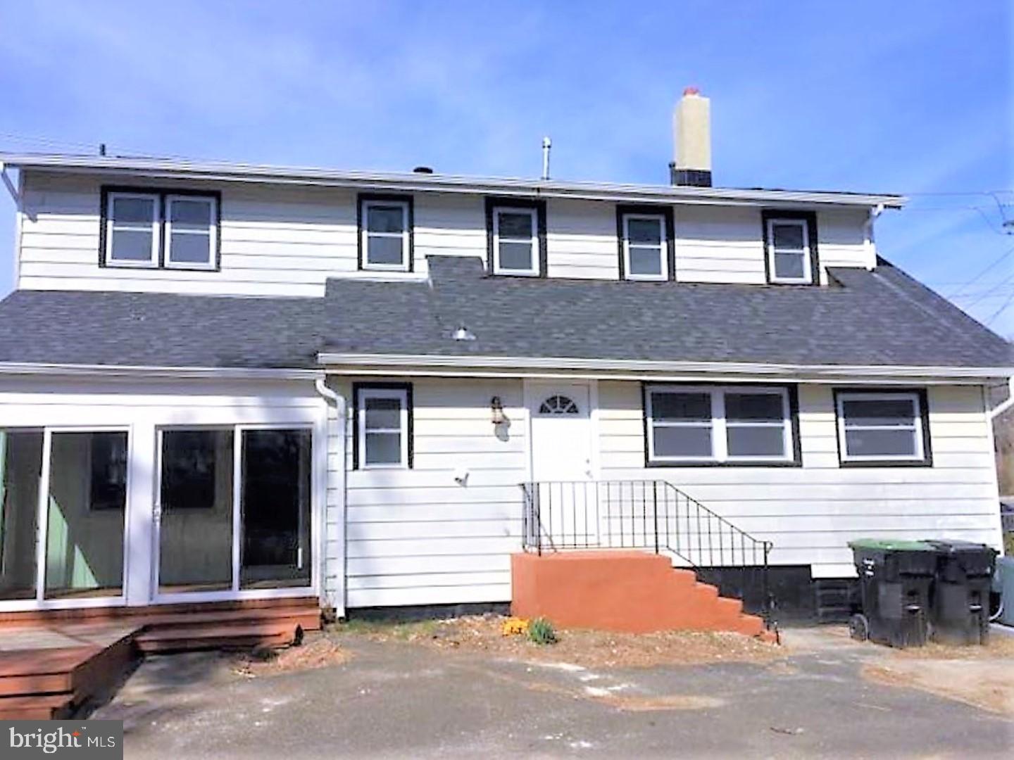 7 Clementon Road Berlin, NJ 08009 - Photo 4 of 32