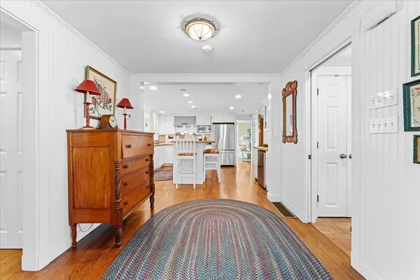 $2,495,000 | 279 Oakland Street, Wellesley, MA 02481
