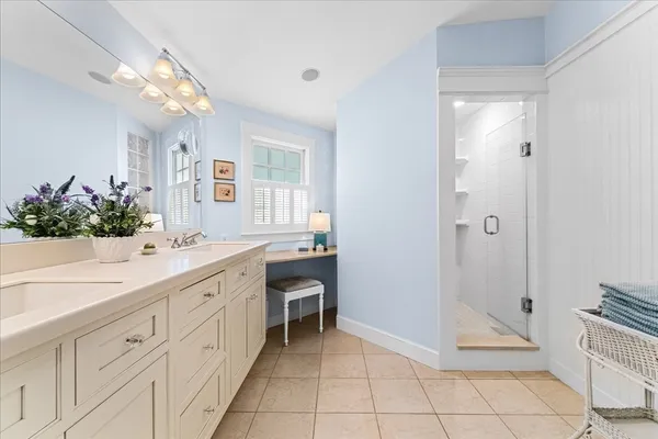 $2,495,000 | 279 Oakland Street, Wellesley, MA 02481