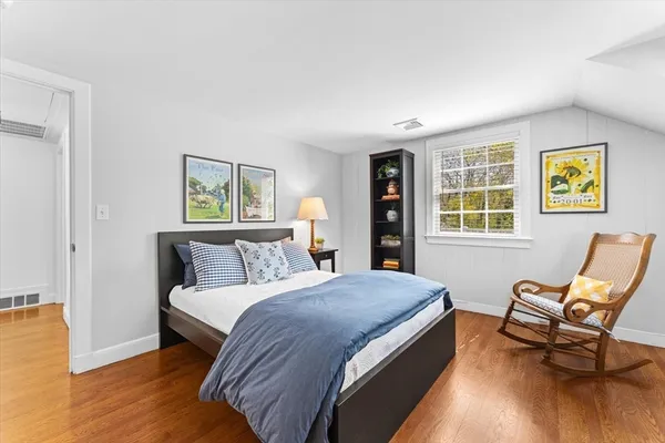 $2,495,000 | 279 Oakland Street, Wellesley, MA 02481