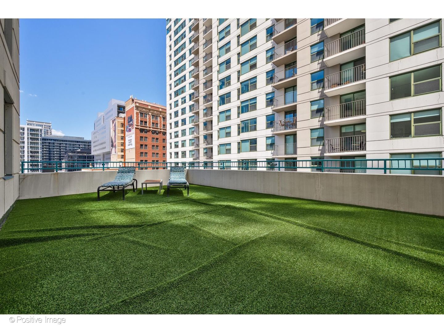 60 West Erie Street, Unit 601 Chicago, IL 60654 - Photo 26 of 33