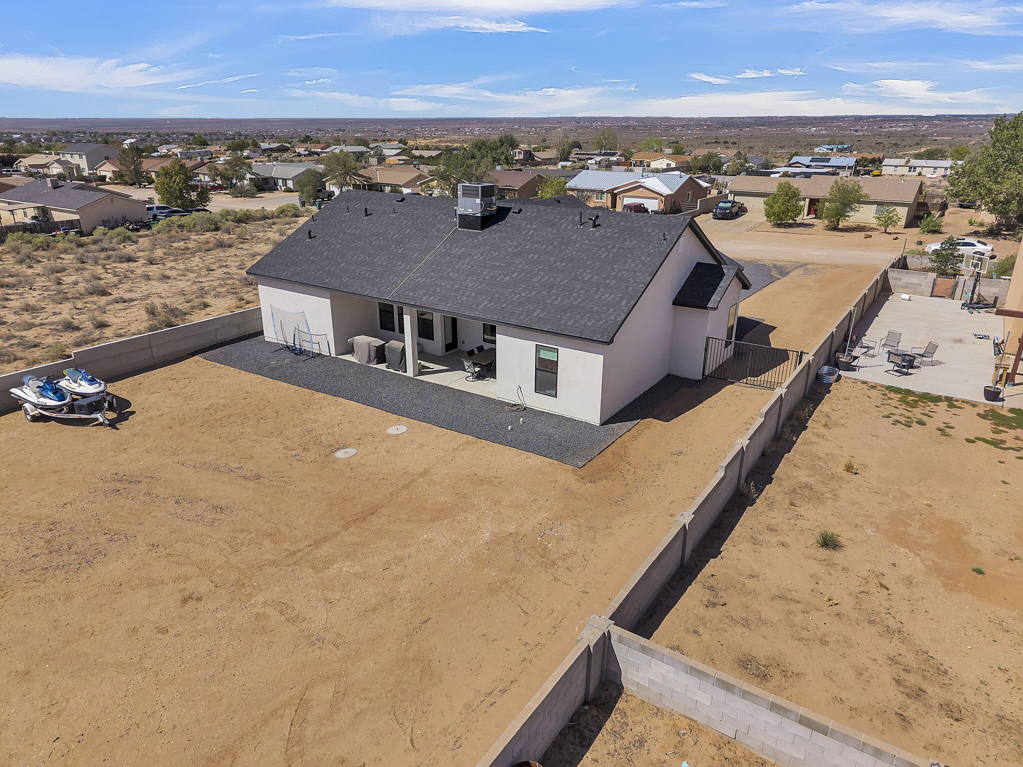 324 2nd Street Northeast Rio Rancho, NM 87124 - Photo 18 of 98 Gallery Image 18