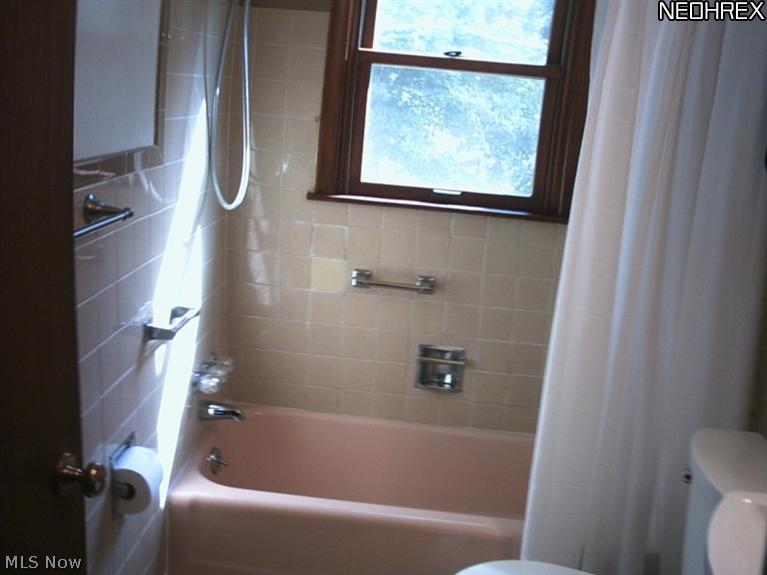 1464 Garman Road Akron, OH 44313 - Photo 9 of 23 Gallery Image 9