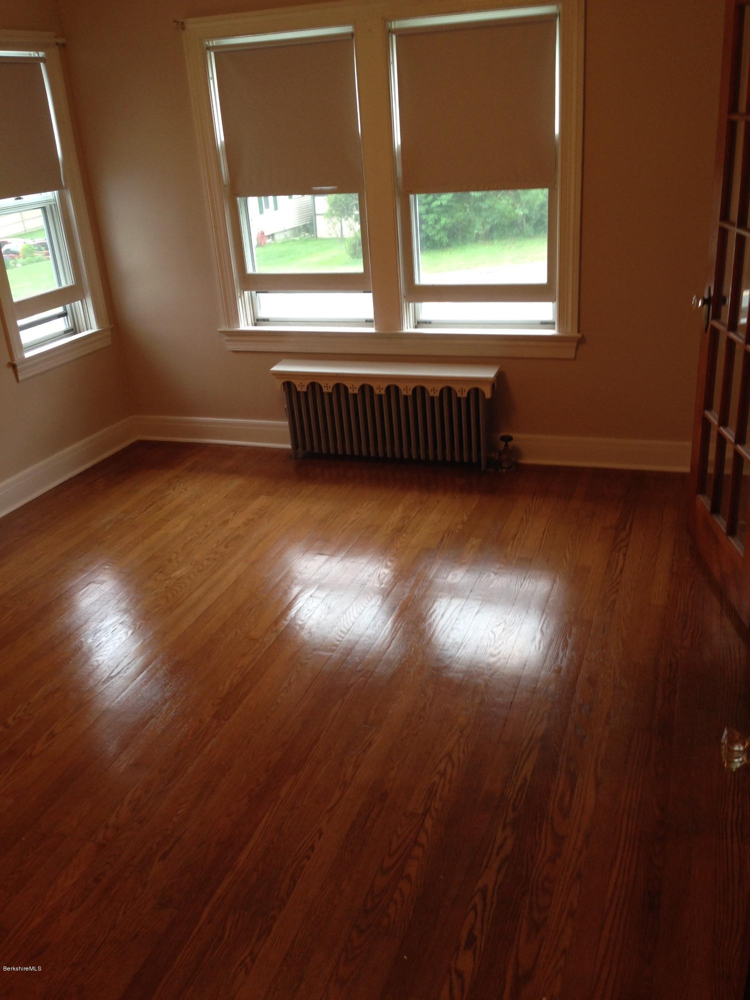288 Benedict Road Pittsfield, MA 01201 - Photo 3 of 15 Dining Room