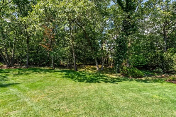 $849,000 | 2255 Commonwealth Avenue, Unit 2255, Newton, MA 02466