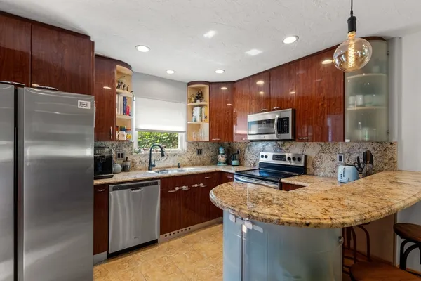 $849,000 | 2255 Commonwealth Avenue, Unit 2255, Newton, MA 02466