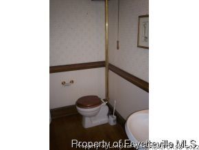 9248 East Reeves Bridge Road Linden, NC 28356 - Photo 6 of 12 Gallery Image 6