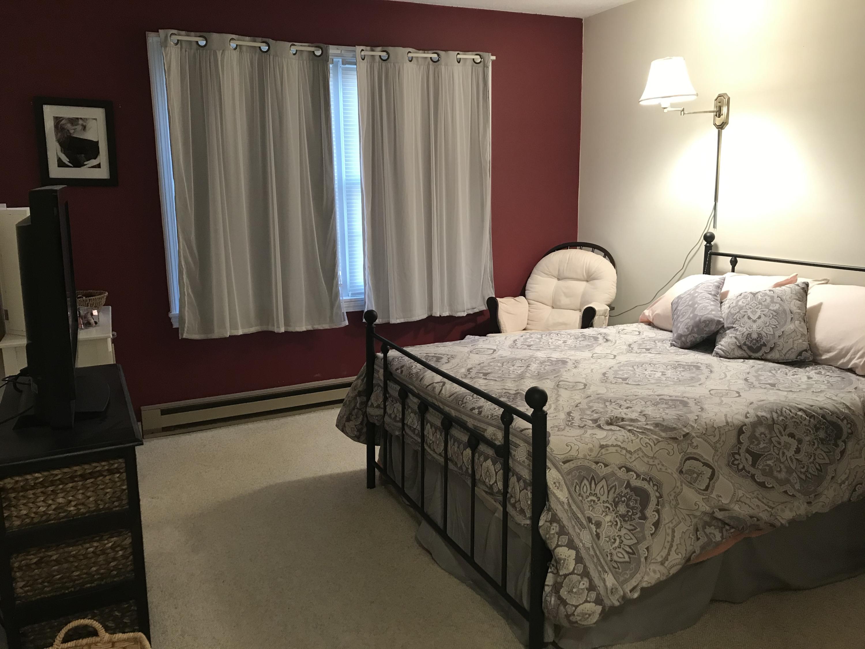25 B Somerset, Unit 25B Freeport, ME 04032 - Photo 13 of 21 MBR from door