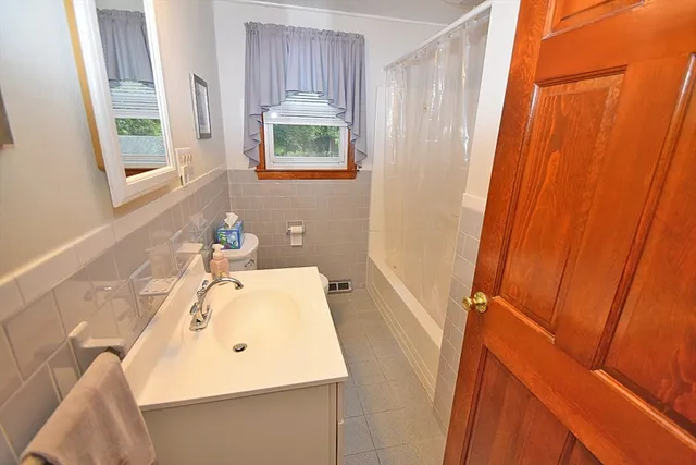 $589,900 | 700 North Street, Randolph, MA 02368