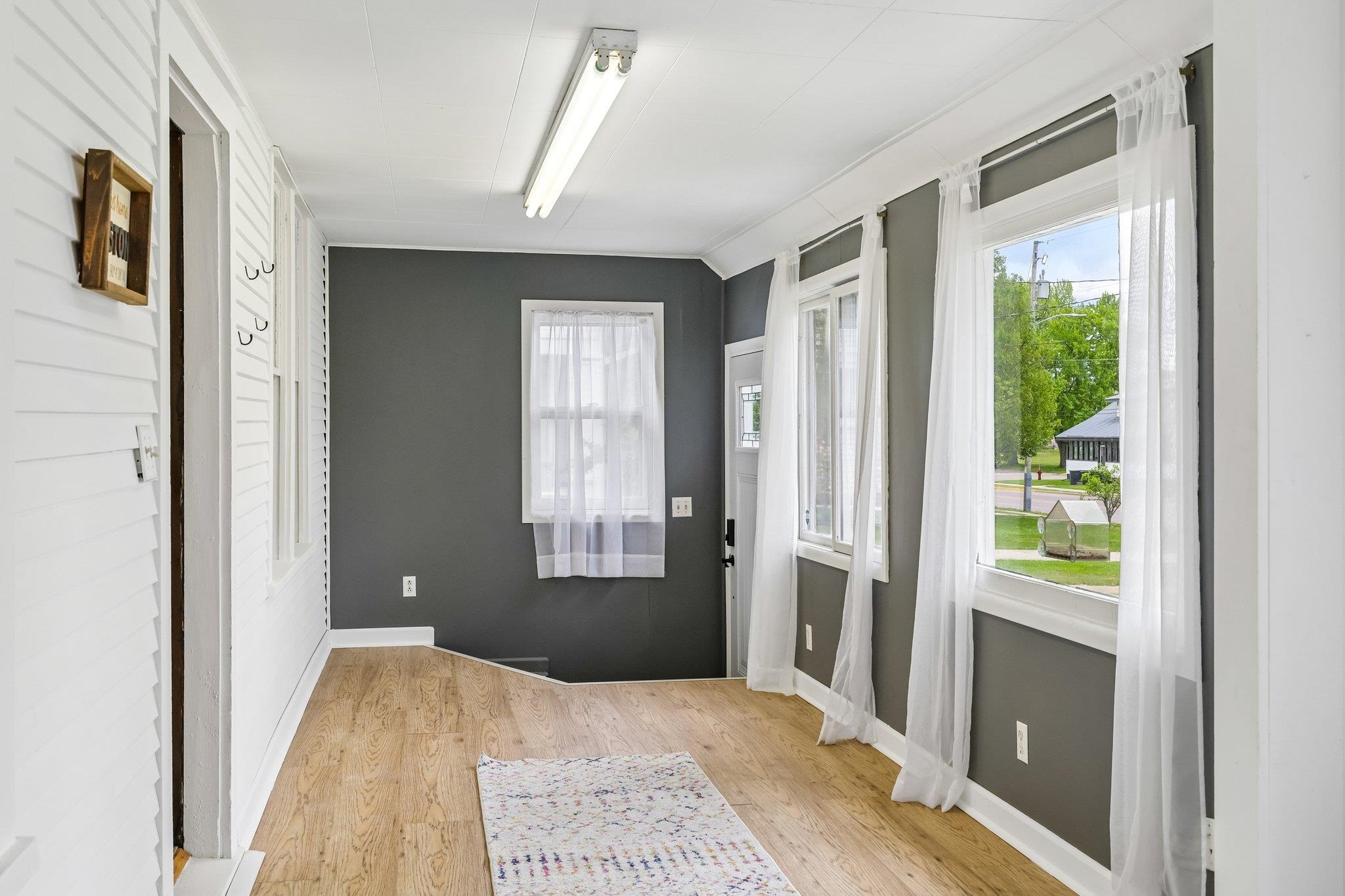 333 West State Street Mauston, WI 53948 - Photo 5 of 68