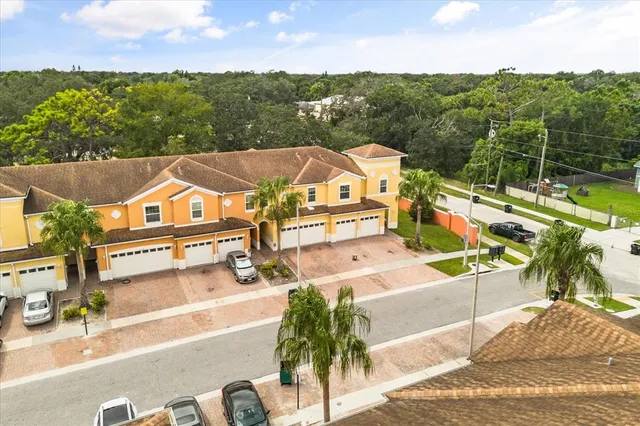 $2,600 | 2049 Royal Vista Court, Orlando, FL 32817