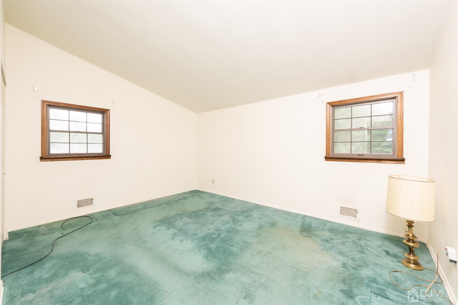 4 Rittner Lane Old Bridge, NJ 08857 - Photo 25 of 31 Gallery Image 25