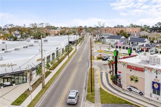 $2,250,000 | 3100 Metairie Road, Metairie, LA 70001