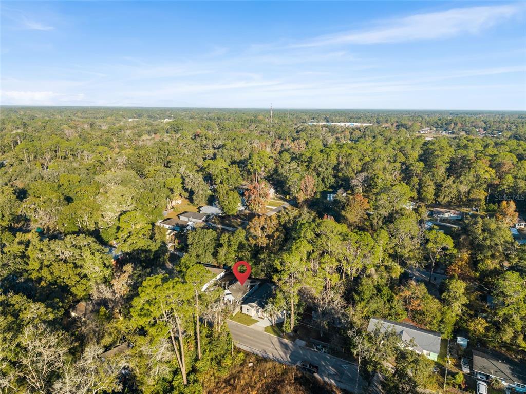 2016 Northeast 3rd Avenue Gainesville, FL 32641 - Photo 33 of 35 view of city and mountain