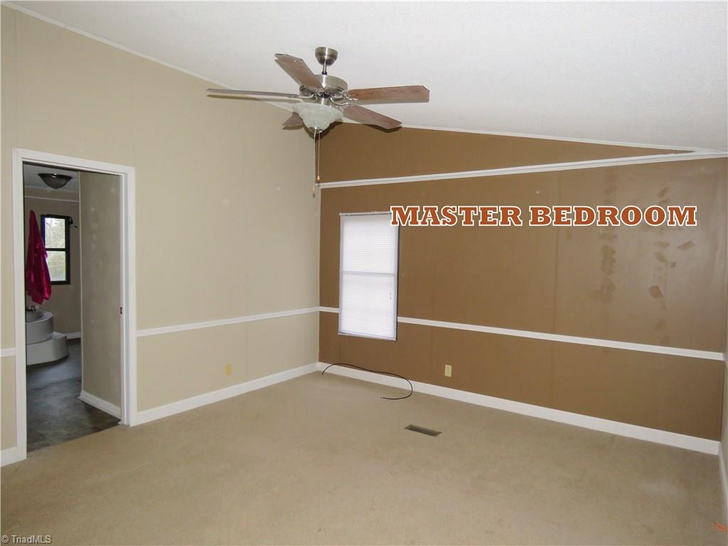 1058 John Hill Road Walnut Cove, NC 27052 - Photo 11 of 23 Gallery Image 11