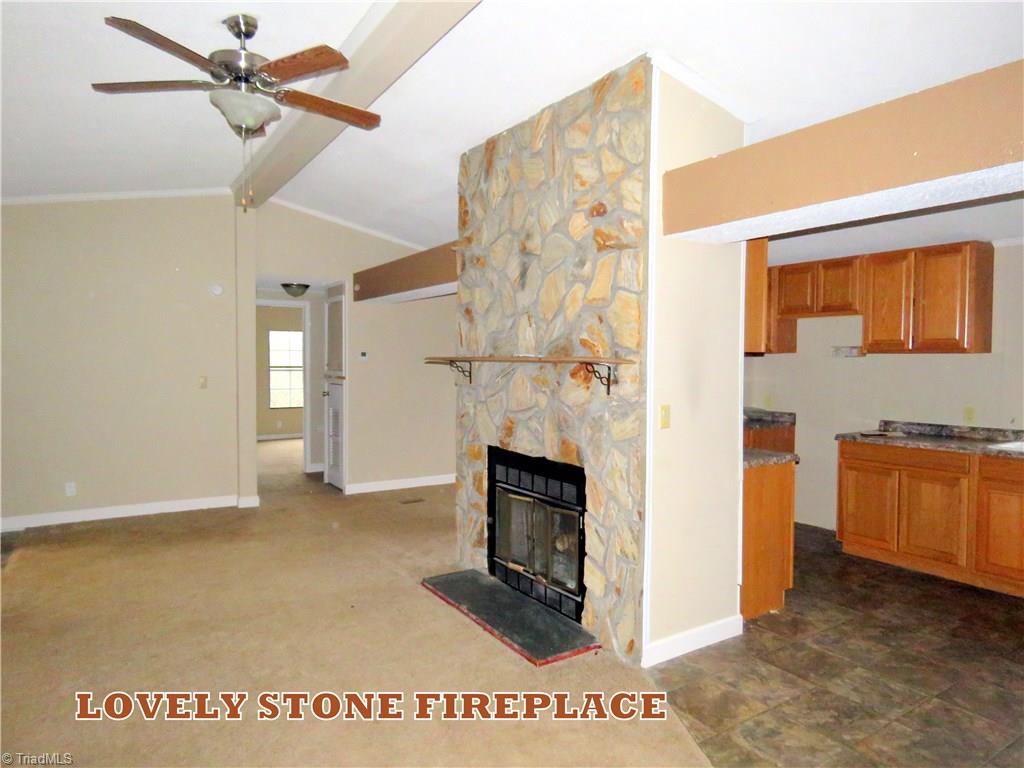 1058 John Hill Road Walnut Cove, NC 27052 - Photo 5 of 23 Gallery Image 5