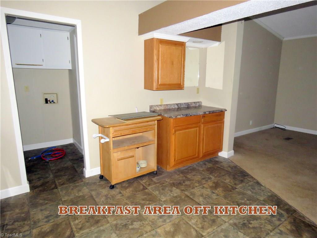 1058 John Hill Road Walnut Cove, NC 27052 - Photo 9 of 23 Gallery Image 9
