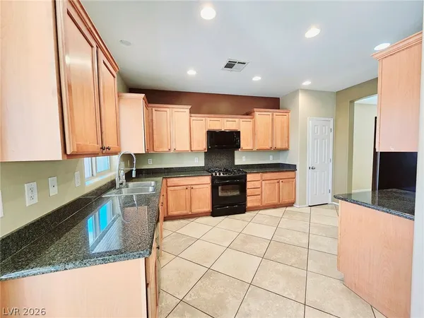 $2,200 | 2629 Rue Toulouse Avenue, Henderson, NV 89044