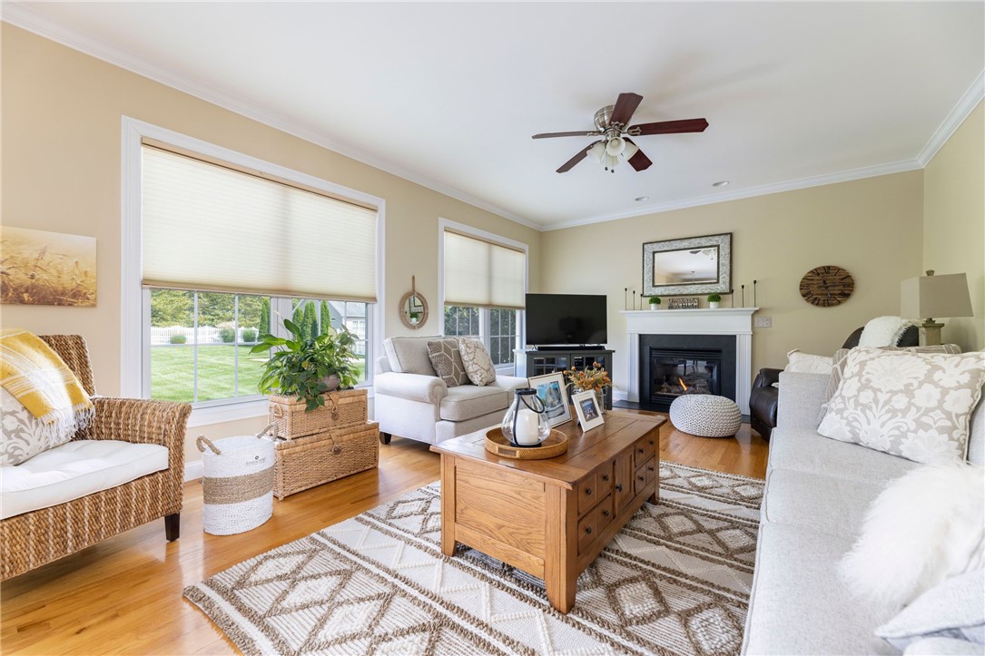 136 Beach Street Westerly, RI 02891 - Photo 12 of 35 Gallery Image 12