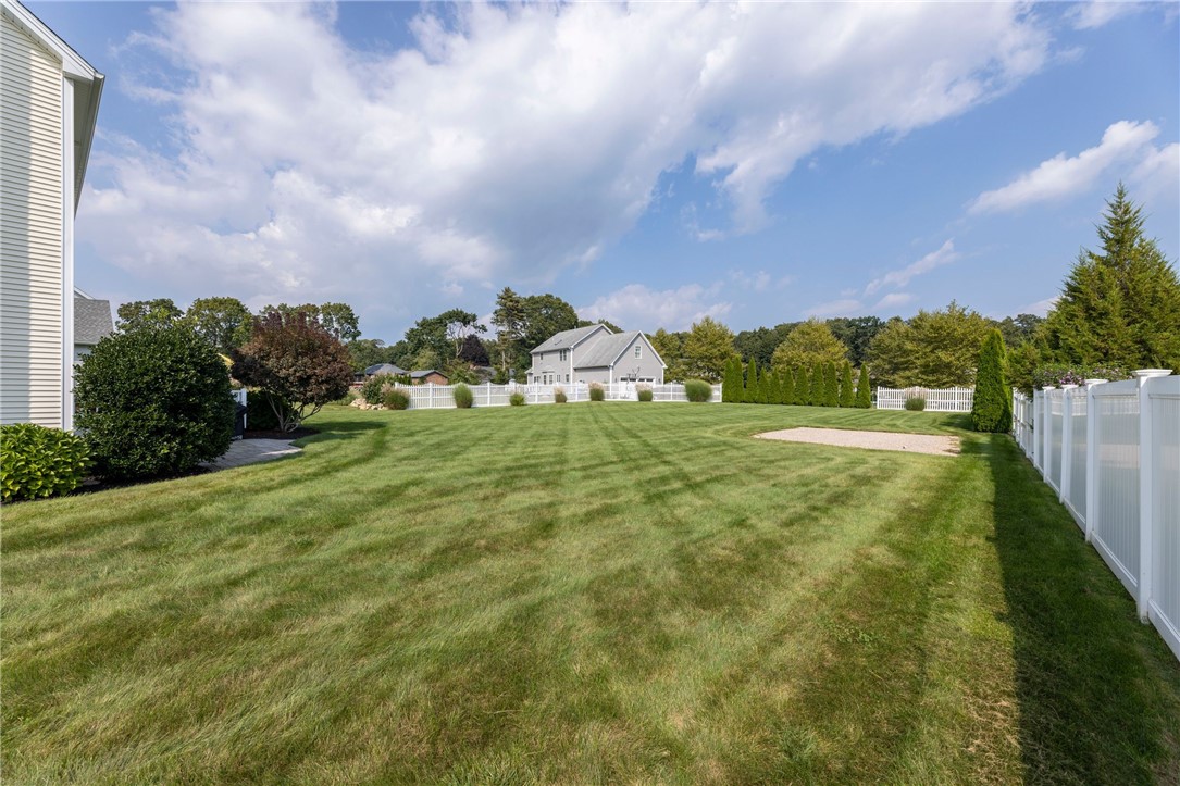 136 Beach Street Westerly, RI 02891 - Photo 33 of 35 Gallery Image 33