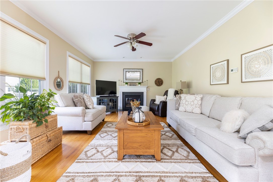 136 Beach Street Westerly, RI 02891 - Photo 7 of 35 Gallery Image 7